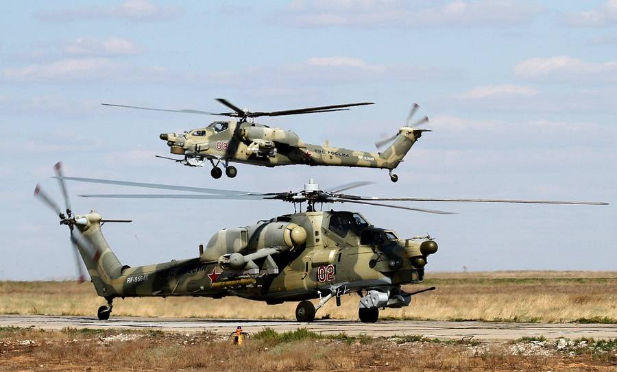 Российский вертолёт Ми-28Н совершил экстренную посадку в Сирии