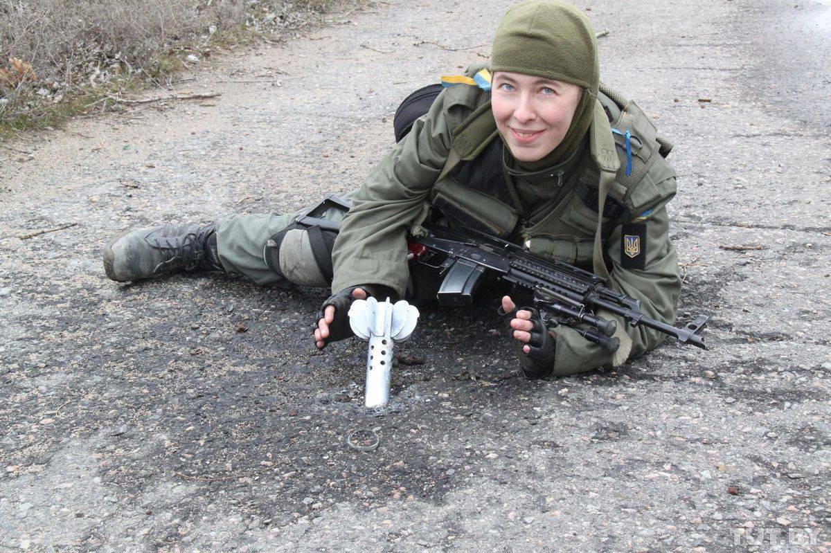 Снайперша АТО Белозерская: на моей новой винтовке уже три попадания в цель