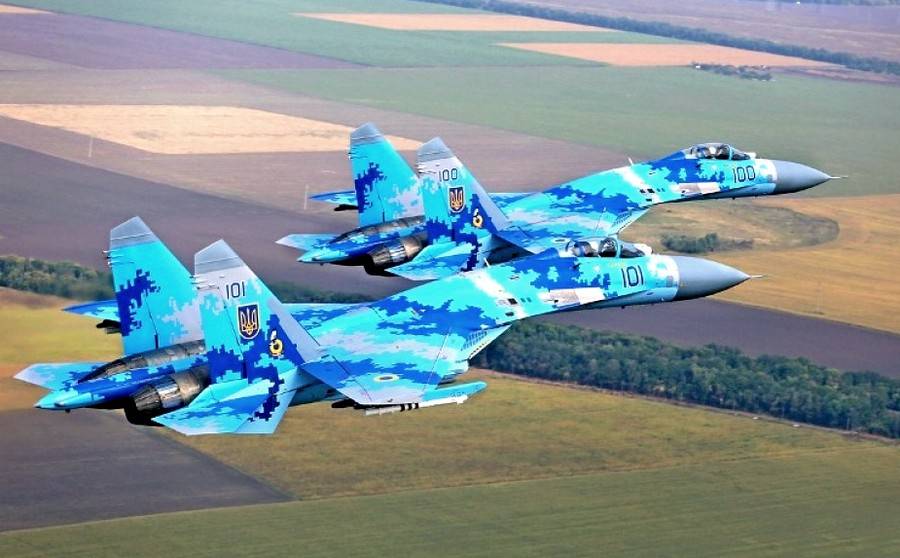 «Танки – на Перекоп, авиация наносит ракетные удары по российским базам»
