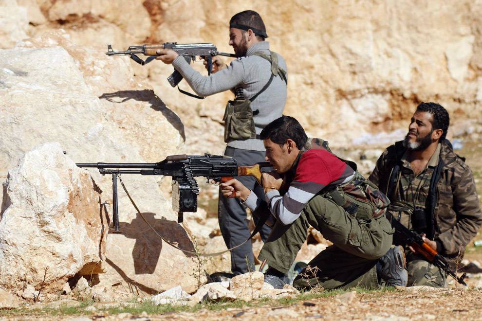 Сирийские боевики и террористы атаковали друг друга в провинции Даръа