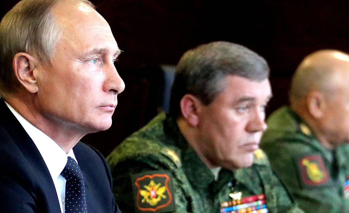 Путин: Россия готова поставить на вооружение оружие, не слабее ядерного
