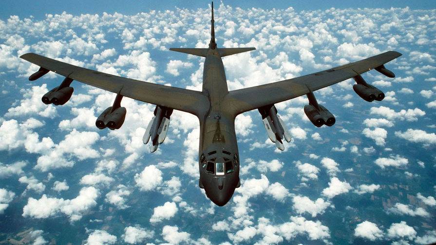 Долгая спячка В-52: против кого США расчехлили самолеты «ядерного действия»