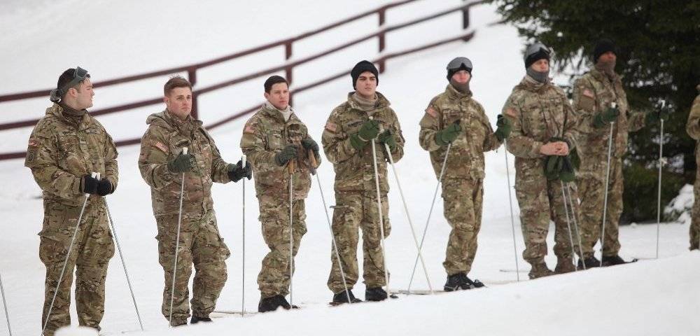 То ли лыжи не едут: армия США примчалась в Европу "воевать" с русскими