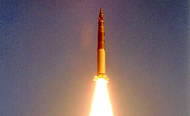 Невиданная мощь: РВСН запустили четыре межконтинентальные ракеты разом