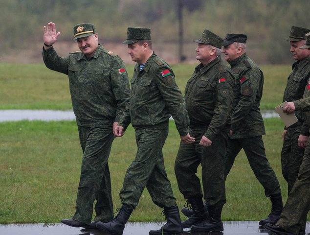Нужны ли перемены в Министерстве обороны Беларуси?