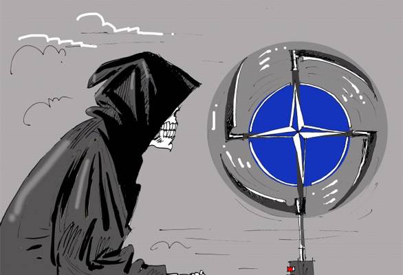 Донбасс и Крым закрывают перспективы членства Украины в НАТО