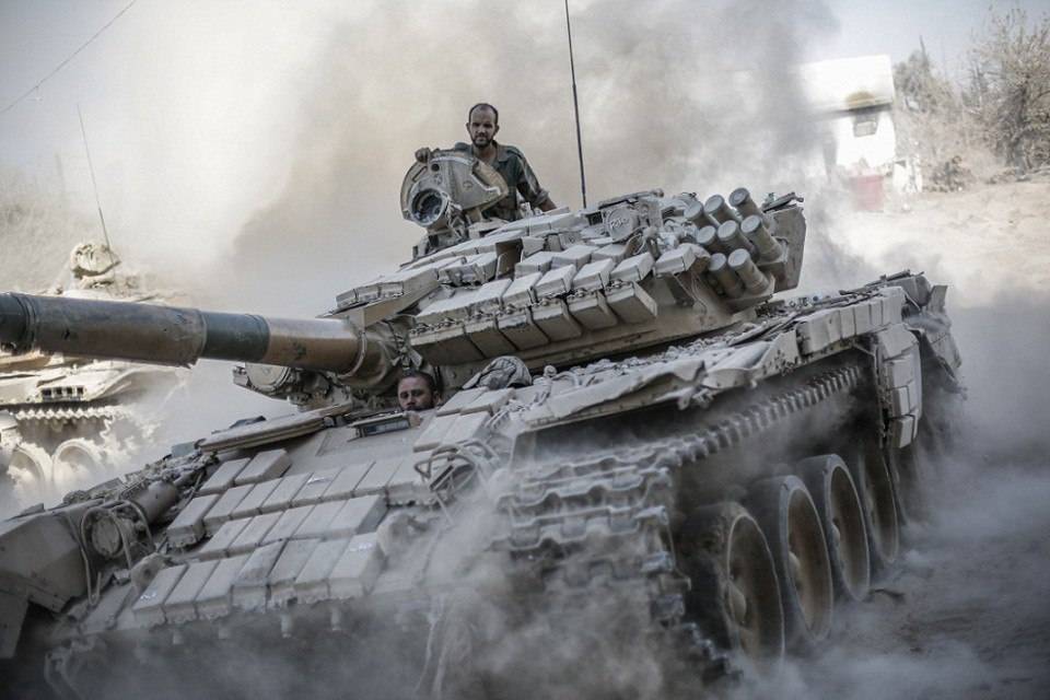Сирийская армия с боями прорывается в Хаме, не оставляя шанса боевикам