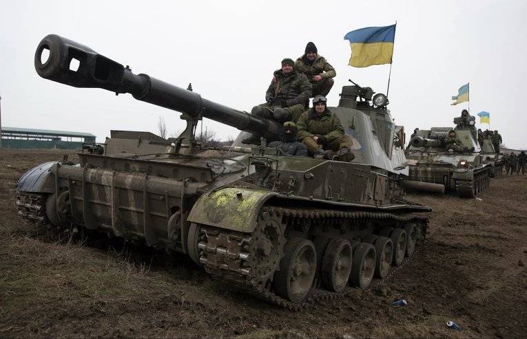 ВСУ перебрасывают САУ на южном участке фронта на Донбассе