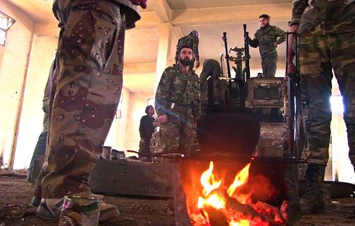 Пока ВКС РФ и САА берут Дейр Эз-Зор, боевики в Алеппо пожирают друг друга