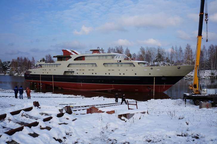 Проект 1388НЗ: «Сокольская судоверфь» спустила на воду новый корабль