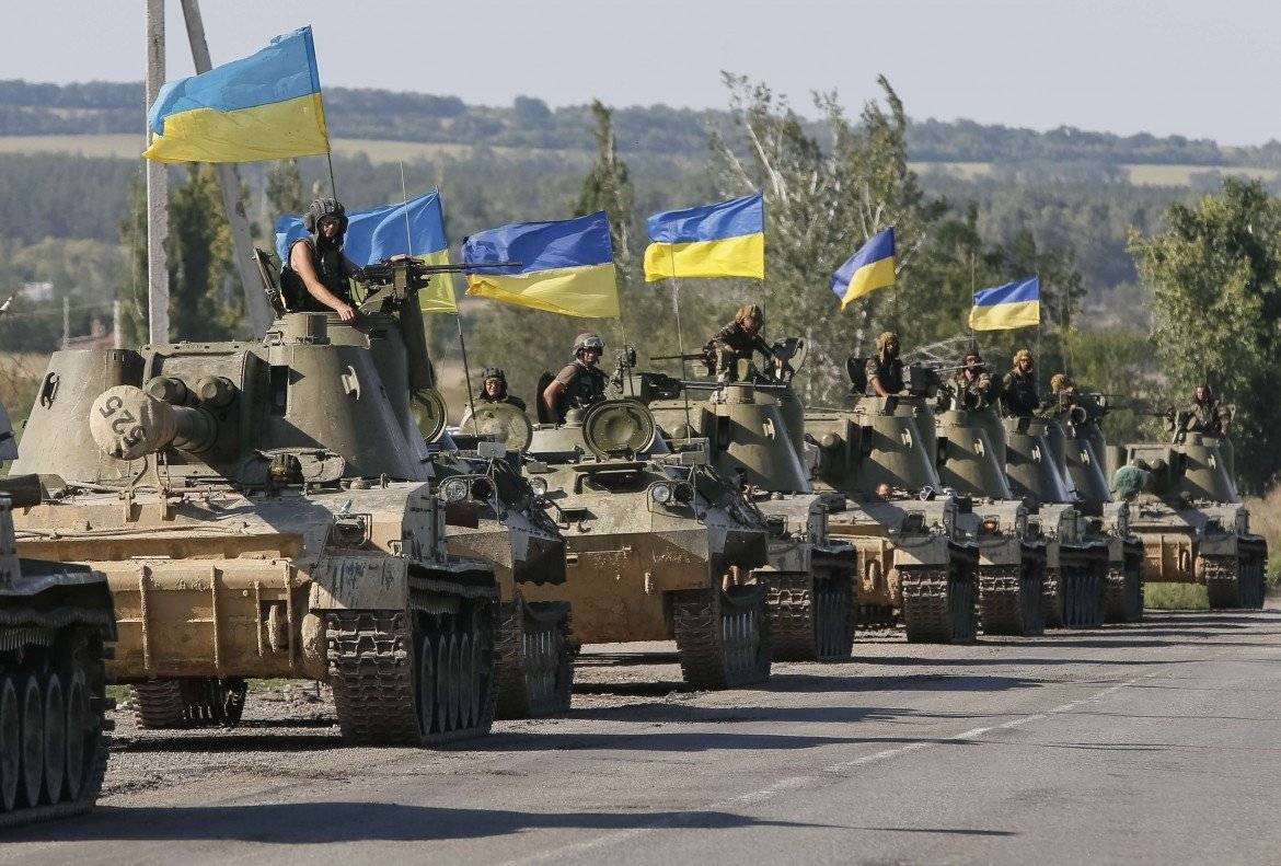 Хроника Донбасса: Порошенко готовит артиллерию, ВСУ будут наступать