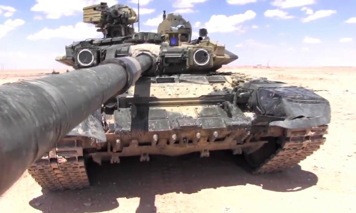 Сирийские танки Т-90А замечены в бойне с террористами на территории Ирака