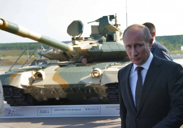 Киев уверен в победе: США "уничтожит" Россию при помощи русского ВПК