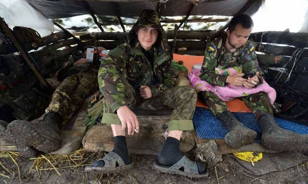 Бойцы 54 ОМБР пожаловались Порошенко: Нам не привозили еду 10 суток