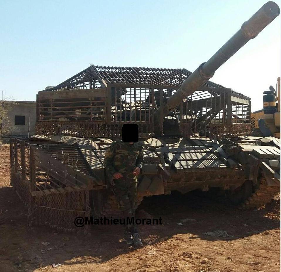 Сирия: гвардейцы показали неубиваемый Т-72 с мощными бортами