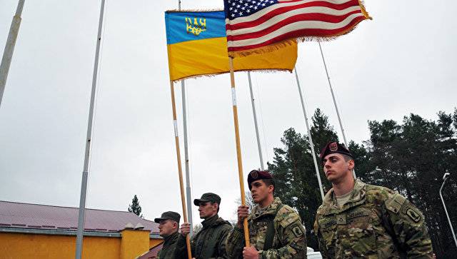 Американцы в Крыму: Украину готовят к наступлению на Донбасс