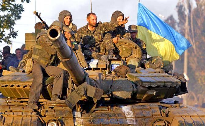 Киев перебрасывает карателей в Мариуполь и готовит удар в южном направлении