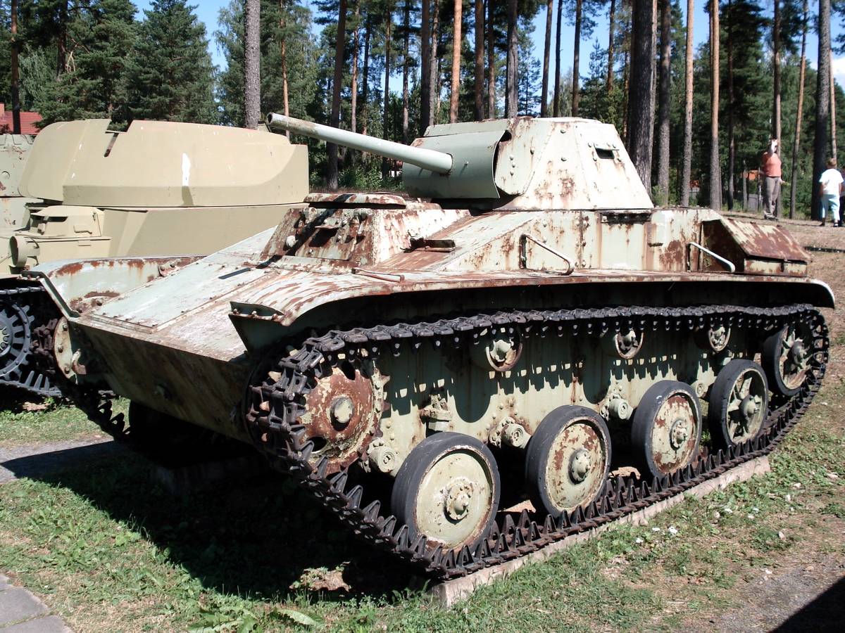 Как в 1942 году дети купили боевой танк Т-60 «Малютка»