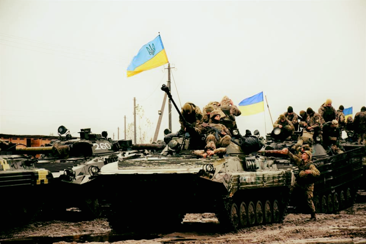 Хроника Донбасса: ВСУ готовы к масштабной войне, силы АТО бьют из «Градов»