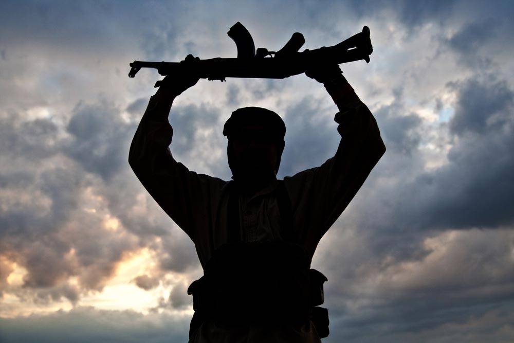DeirEzzor24: Боевой дух террористов ИГ подорван, несмотря на помощь США
