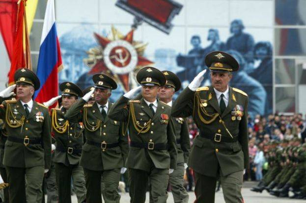 Российские военные дождались повышения зарплат