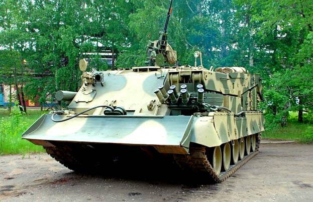 Газотурбинная БРЭМ-80У станет надежным помощником танков Т-80БВМ