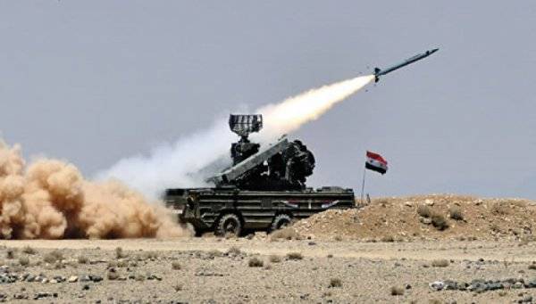ПВО Сирии сбили над пригородом Дамаска ракеты Израиля