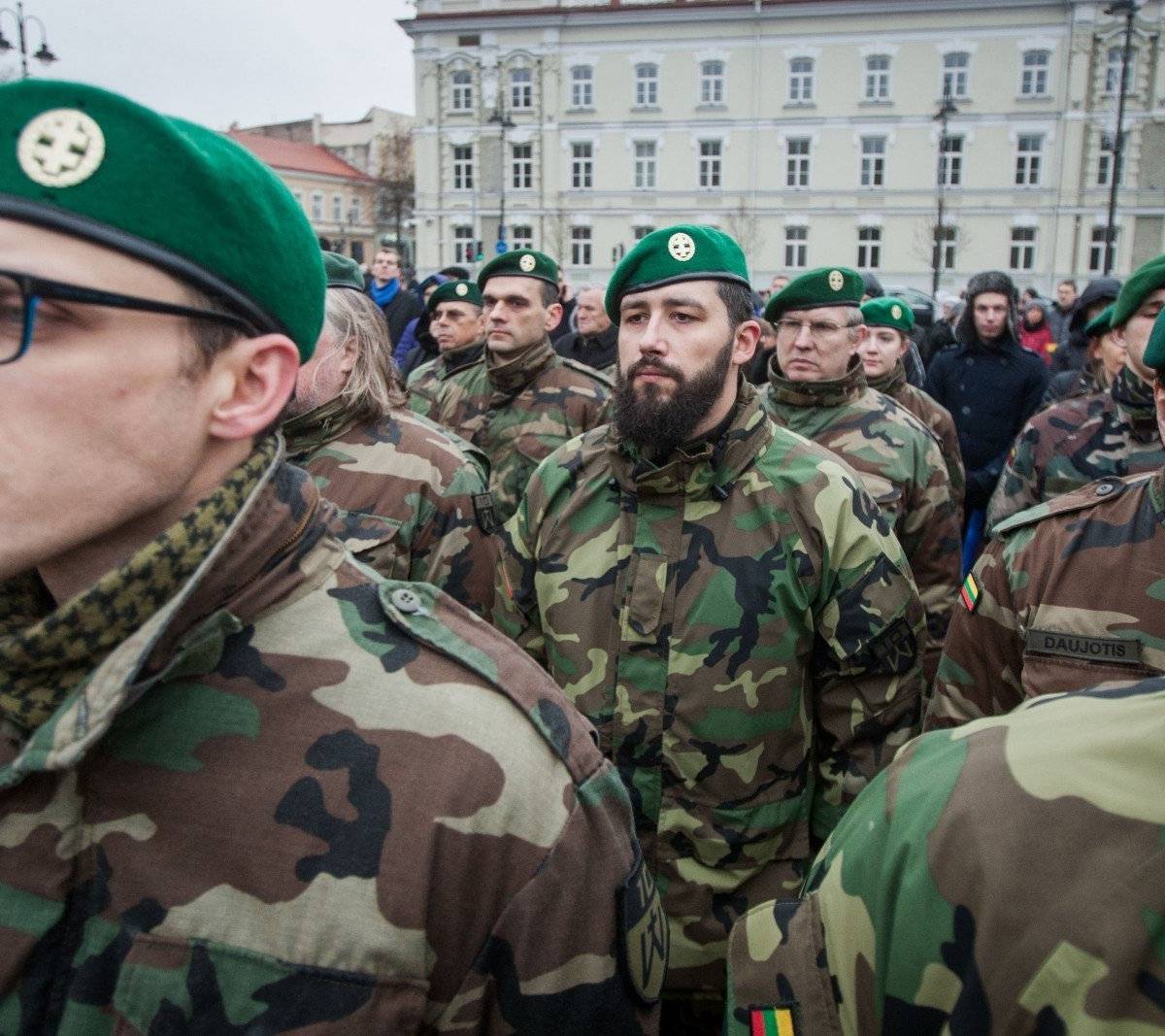 «Америка есть — ума не надо»: зачем Литве война с ИГ