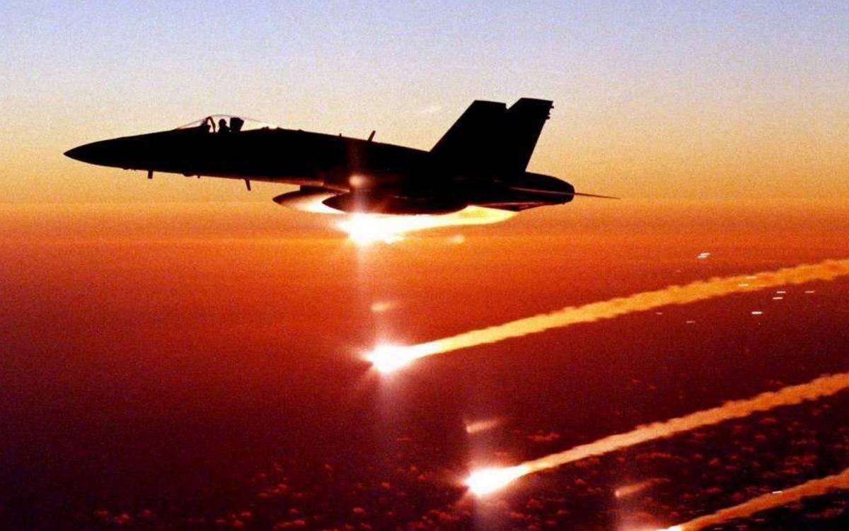 США пригрозили сбивать российские самолеты в небе Сирии