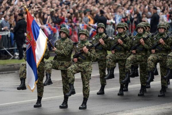 Сербия ближе к Западу или Востоку в военном сотрудничестве?