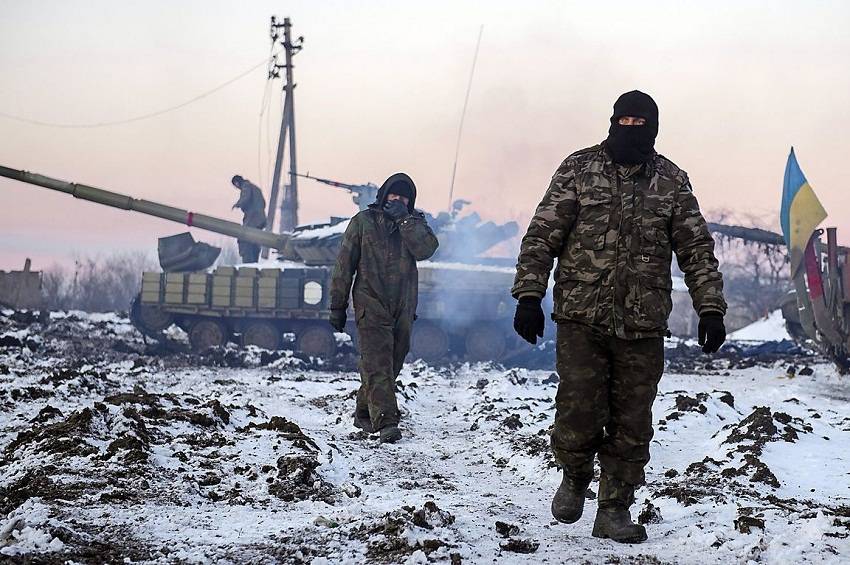 Солдаты ВСУ показали, как они обстреливают Донбасс