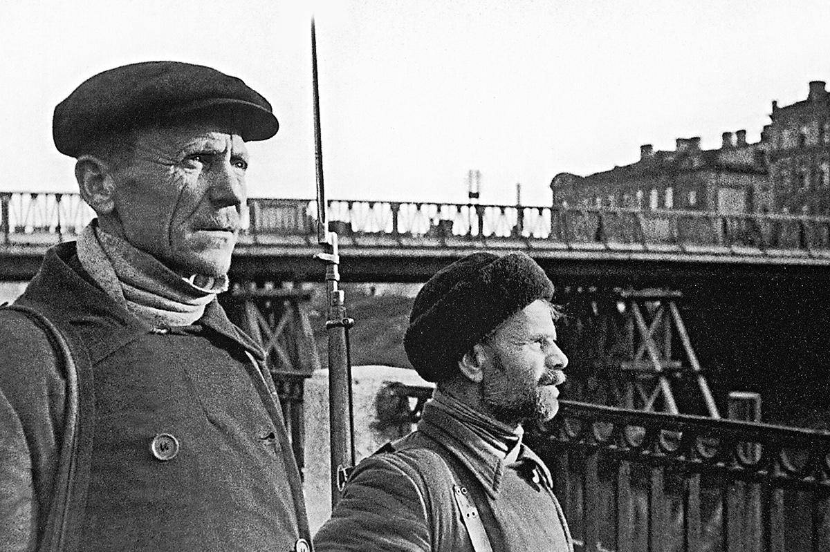 Фронт в твоём дворе: последняя линия обороны Ленинграда