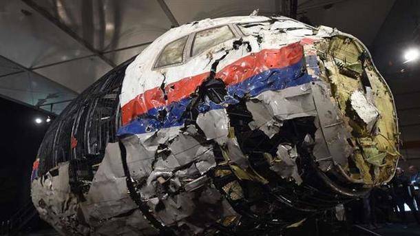 Катастрофа MH-17: авиалайнер могли сбить с территории села Зарощенское