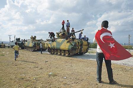Анкара многократно заявляла о своем желании занять курдские анклавы Сирии
