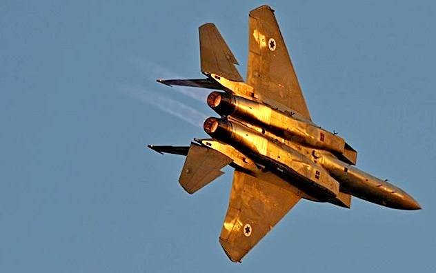 Израиль нанес ракетный удар по Дамаску, сирийцы подбили один из самолетов