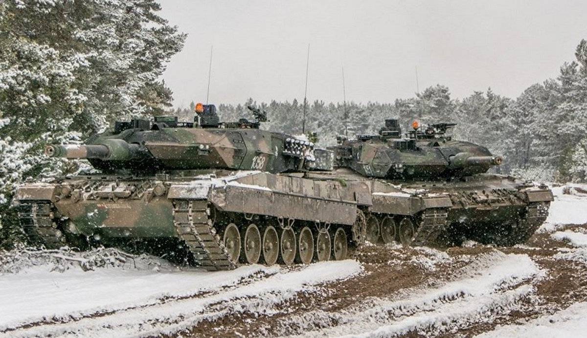 Для чего Польша подтягивает «Леопарды» к белорусской границе
