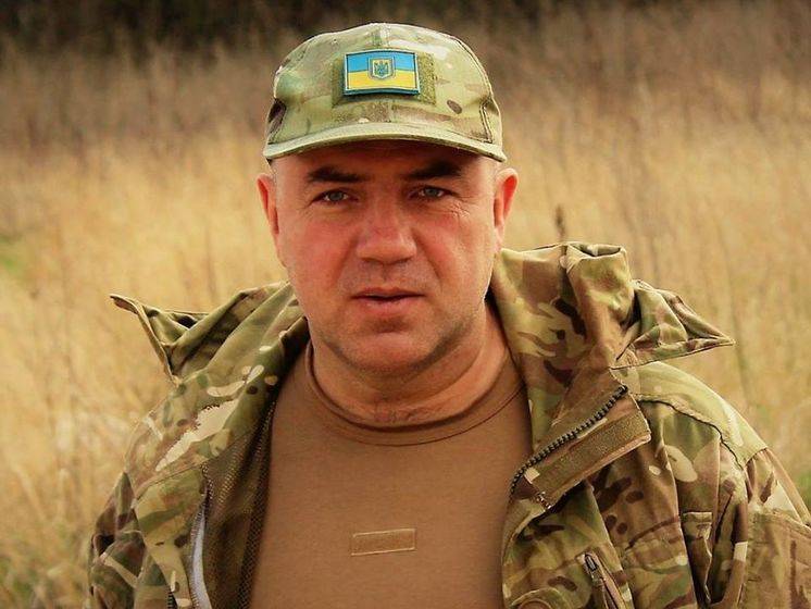 Украинские волонтеры требуют продолжения войны на Донбассе
