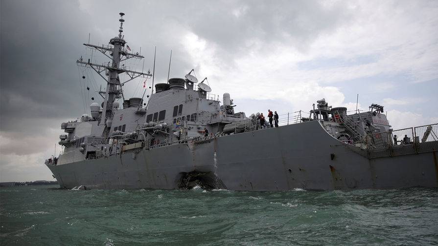 Закономерные случайности: американский флот демонстрирует некомпетентность