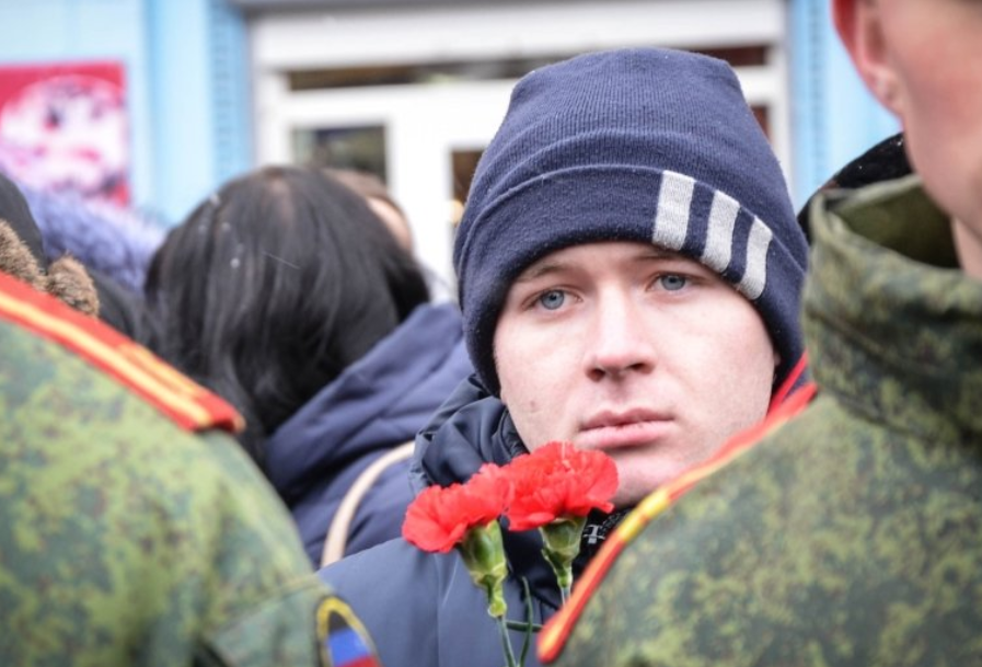 Свидетели трагедии на остановке в Донецке рассказали о пережитом ужасе