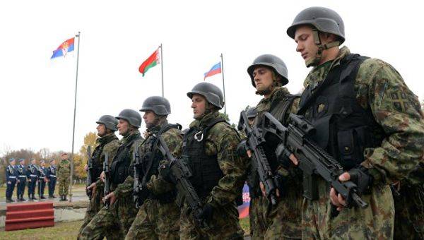 Армия Сербии готовится к модернизации бронетехники и закупке вертолетов Ми-17