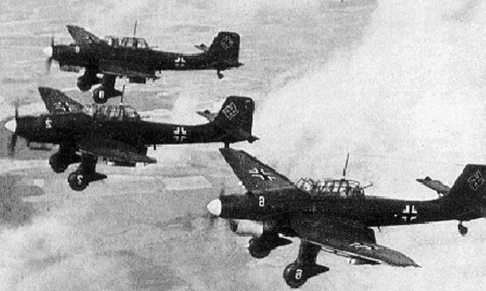 Первые авианалеты 22 июня 1941 года