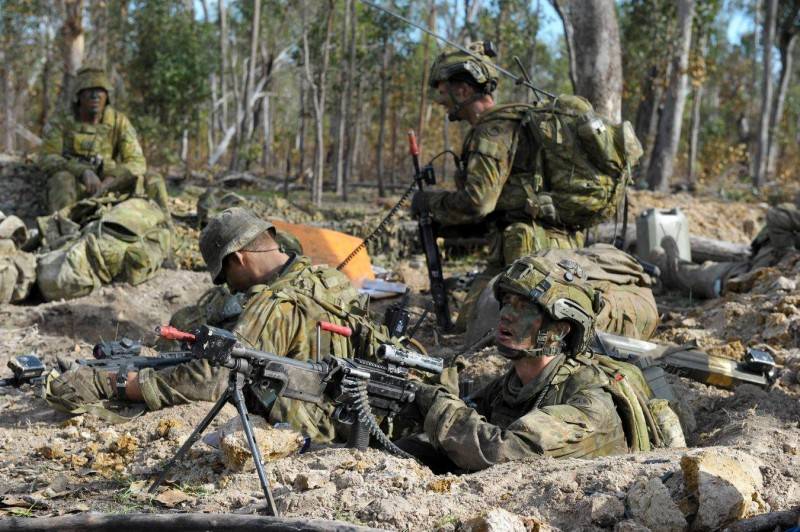 Австралийские и новозеландские солдаты - мальчики по вызову США