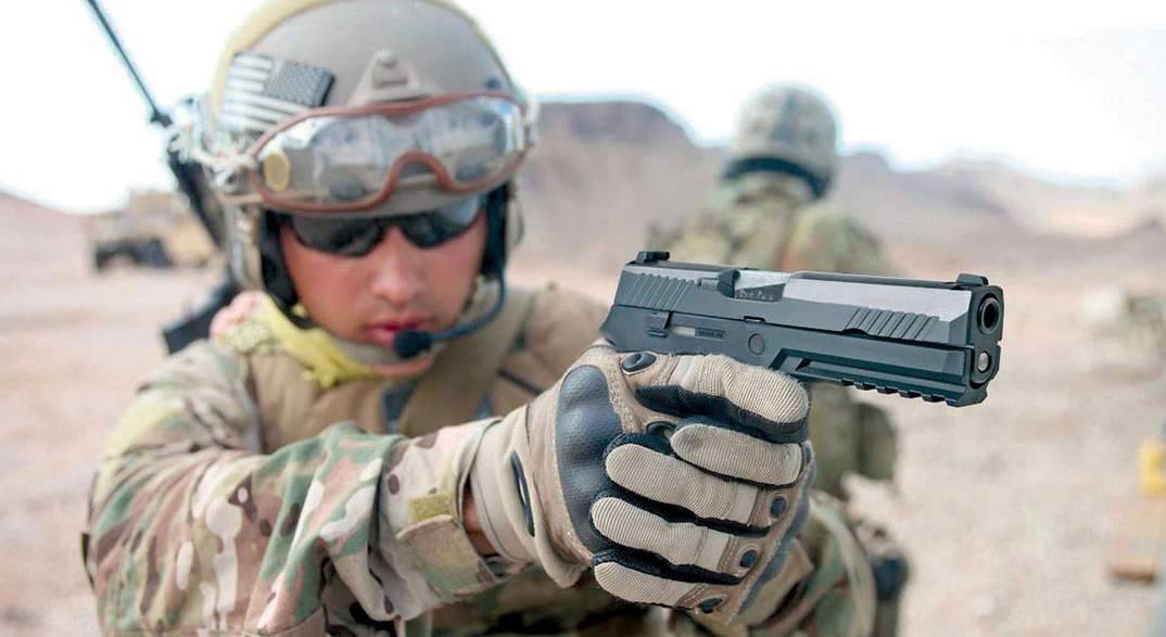 Пистолеты для армии США — мощная игрушка или хождение по граблям?
