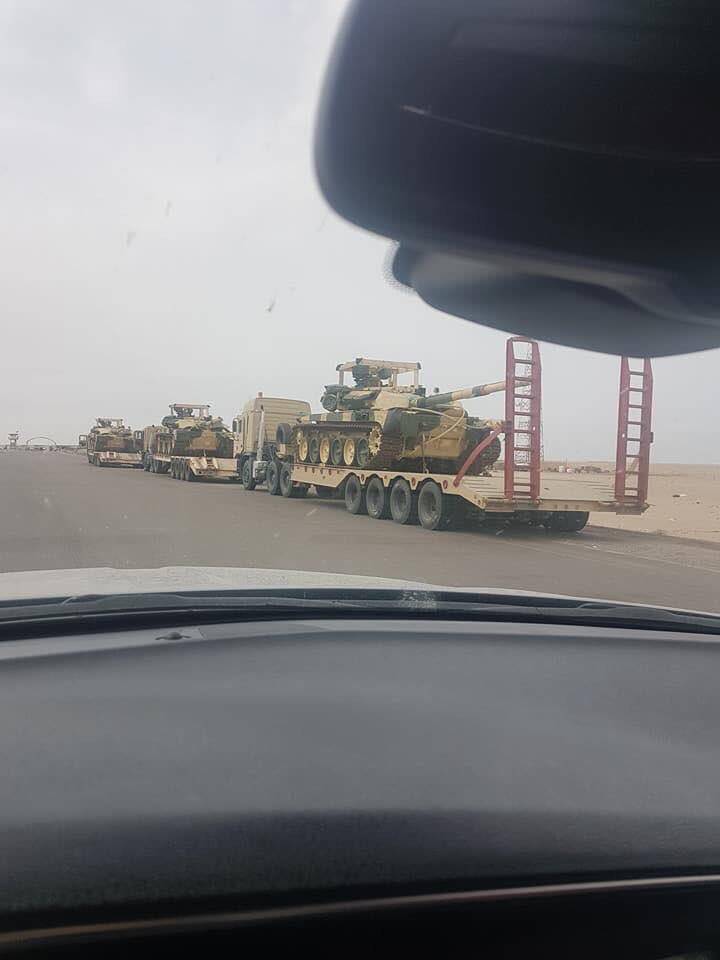Появились первые фотографии новых танков Т-90С в Ираке