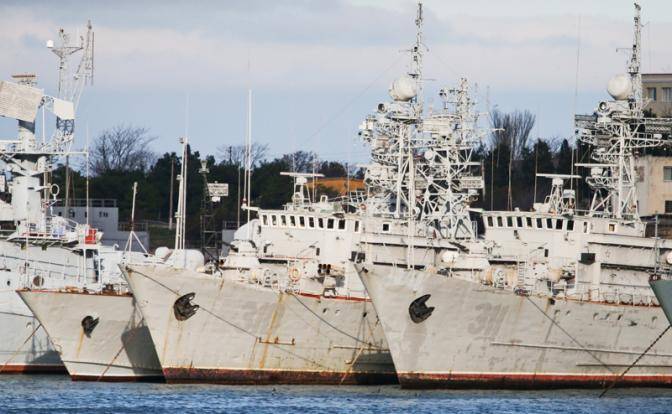 Украина-России: Отремонтируйте наши корабли, шнель-шнель