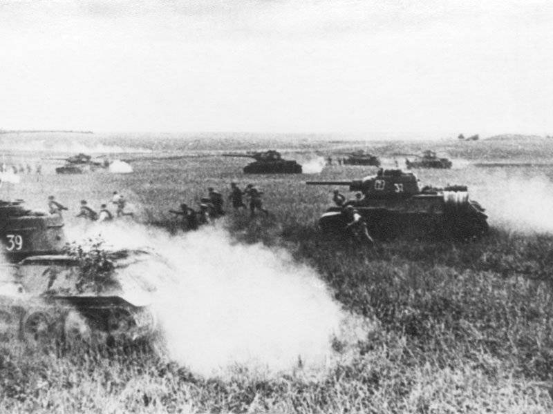 21 советский танк остался на поле боя