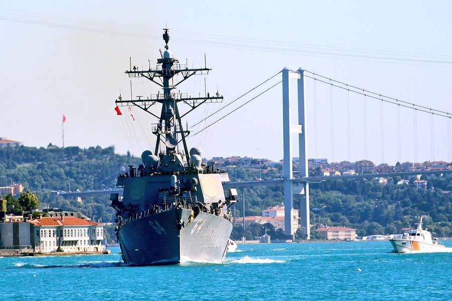Провокаций не будет: эсминцы США опасаются противокорабельных комплексов РФ