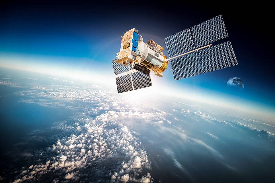 Свалить с орбиты. Зачем Россия, США и Китай учатся сбивать спутники