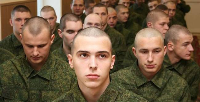 Годен в армию до 30: В России хотят увеличить призывной возраст