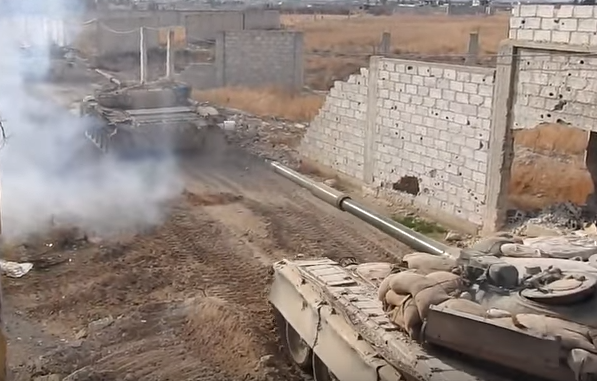 Бронетанковый удар САА в Дамаске: штурм позиций боевиков попал на видео